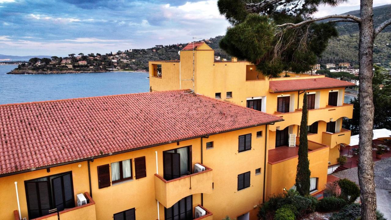 Albergo Filippo II Porto Santo Stefano  Exterior photo