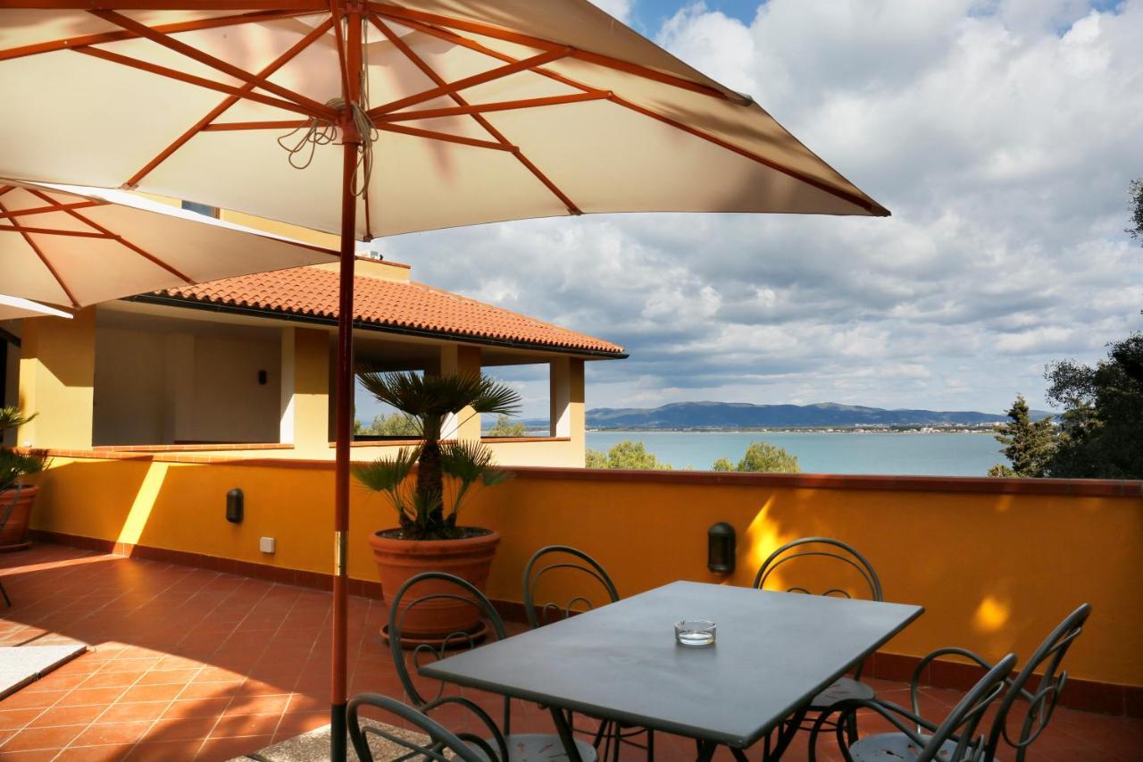 Albergo Filippo II Porto Santo Stefano  Exterior photo