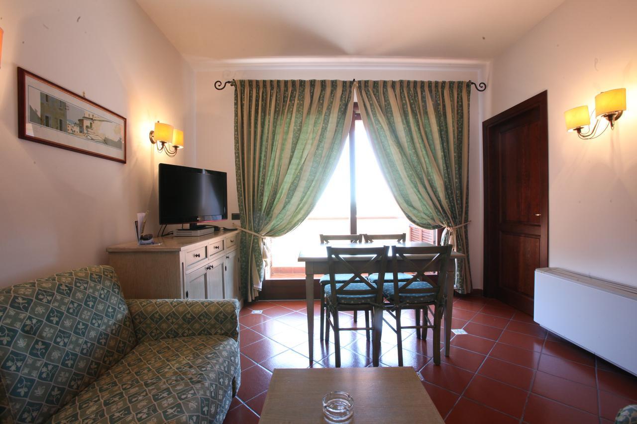Albergo Filippo II Porto Santo Stefano  Exterior photo
