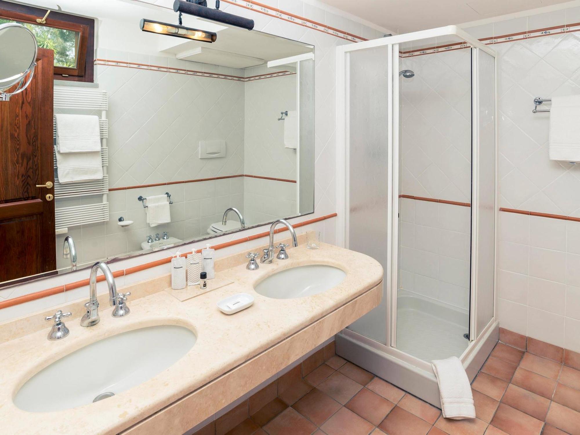Albergo Filippo II Porto Santo Stefano  Exterior photo